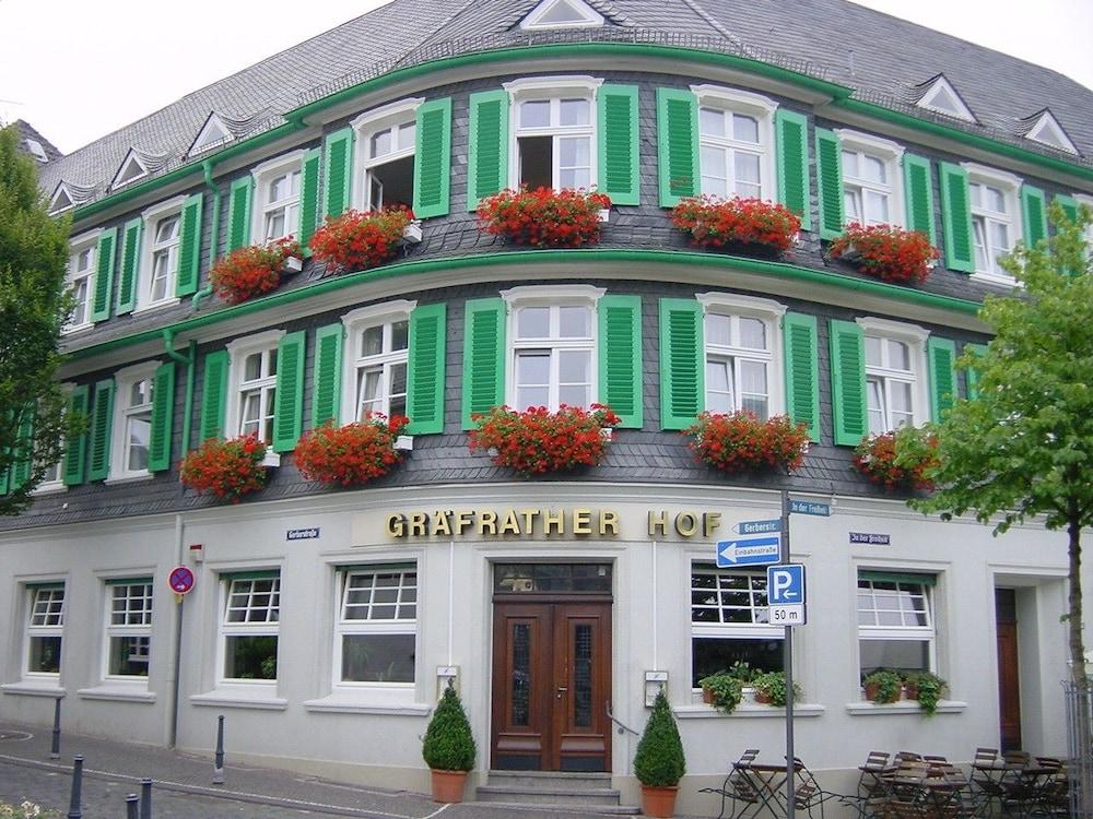Hotel Graefrather Hof Solingen Exterior photo