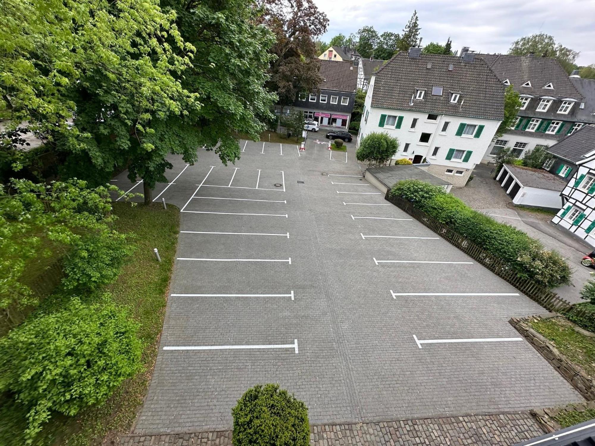 Hotel Graefrather Hof Solingen Exterior photo