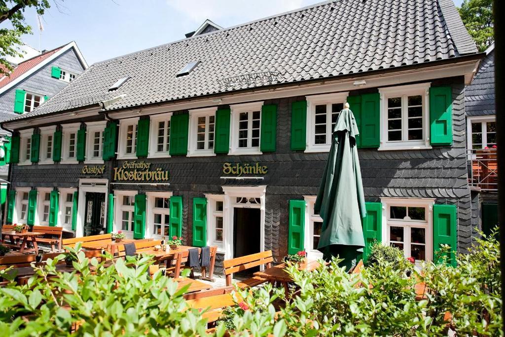 Hotel Graefrather Hof Solingen Exterior photo