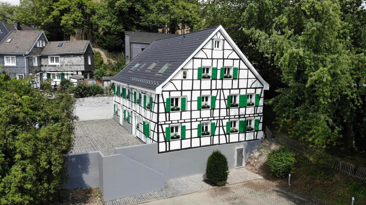 Hotel Graefrather Hof Solingen Exterior photo