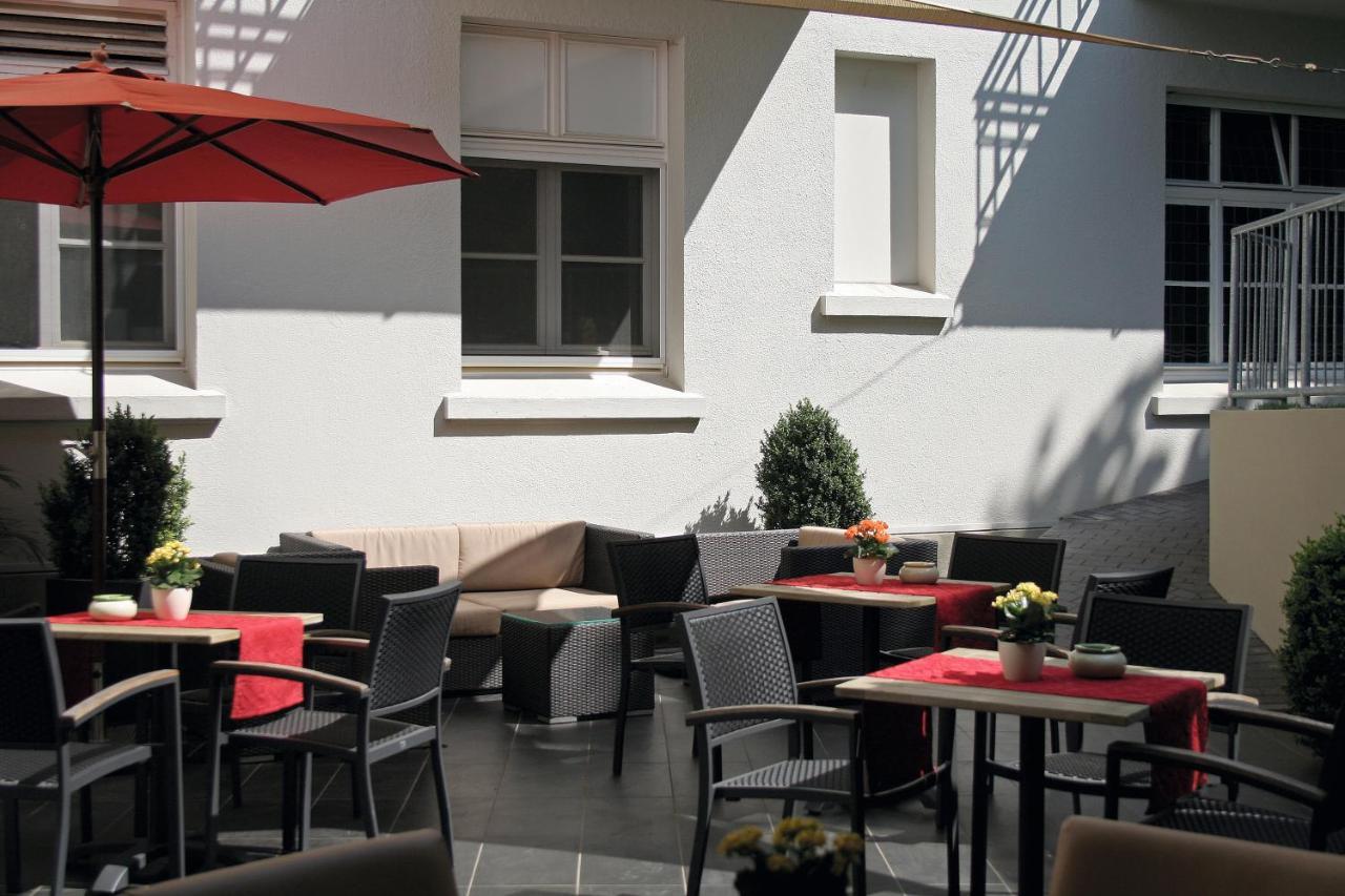 Hotel Graefrather Hof Solingen Exterior photo